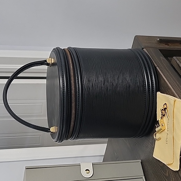 Louis Vuitton Handbags - Louis Vuitton Cannes Bag in Black Epi Leather